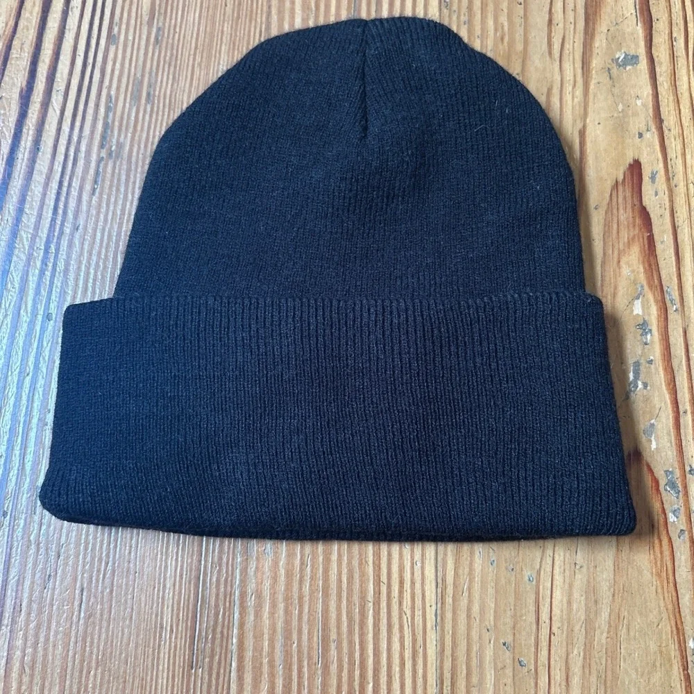Carhartt Beanie Womens Black Floral Embroidered Watch Hat SIZE OS